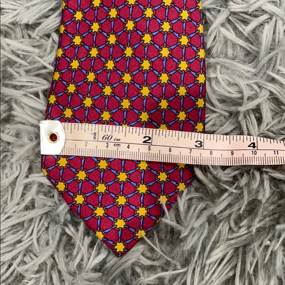 • Hermès • Silk Printed Men’s Tie Burgundy Wine - Picture 2 of 4